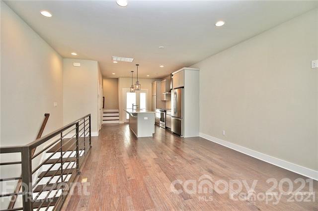 Property image 4 at 1645 Cannon View Lane, Charlotte, NC 28208