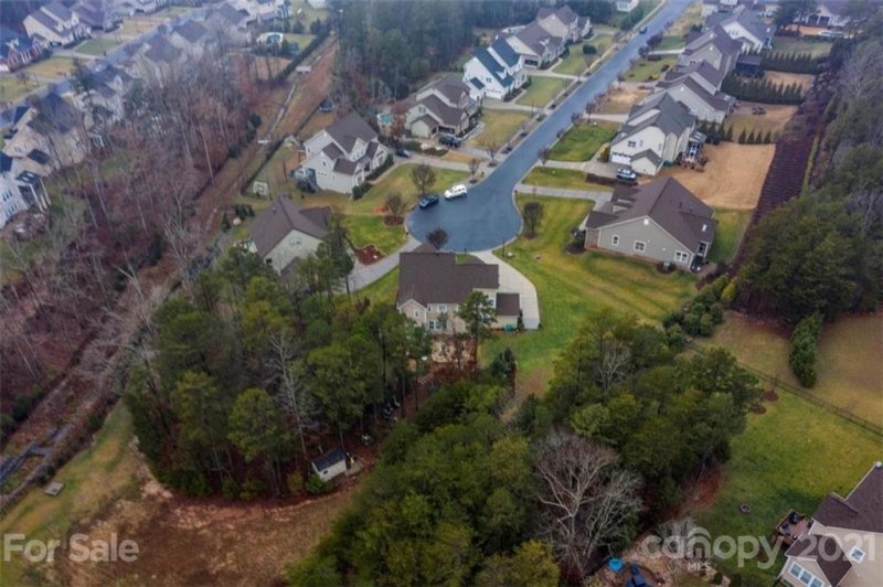 Property image 3 at 757 Pela Vista Court, Fort Mill, SC 29715