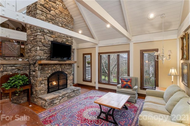 Property image 4 at 9 Brookwood Court, Asheville, NC 28804