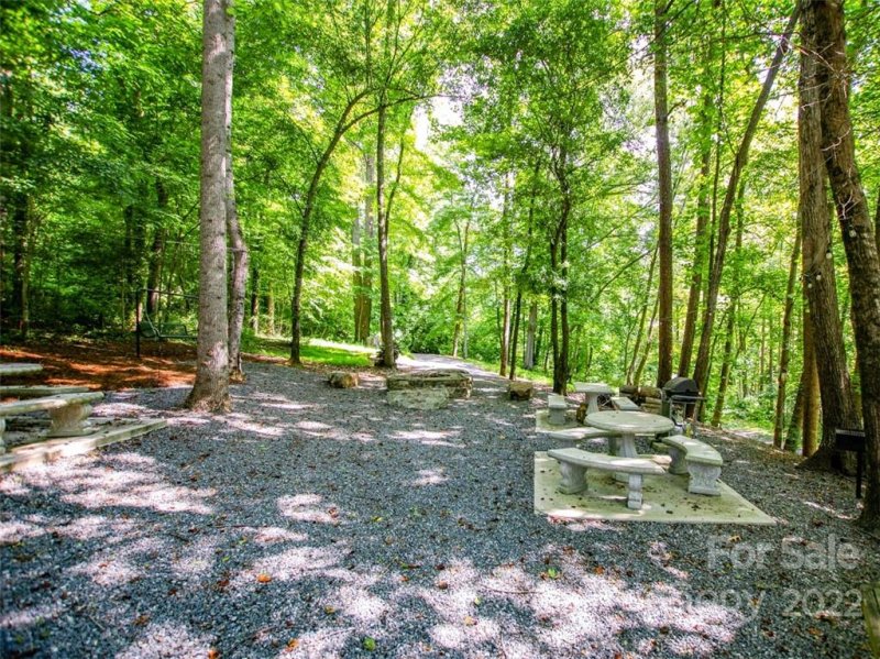 Property image 5 at 8004 Summit Ridge Road, Catawba, NC 28609