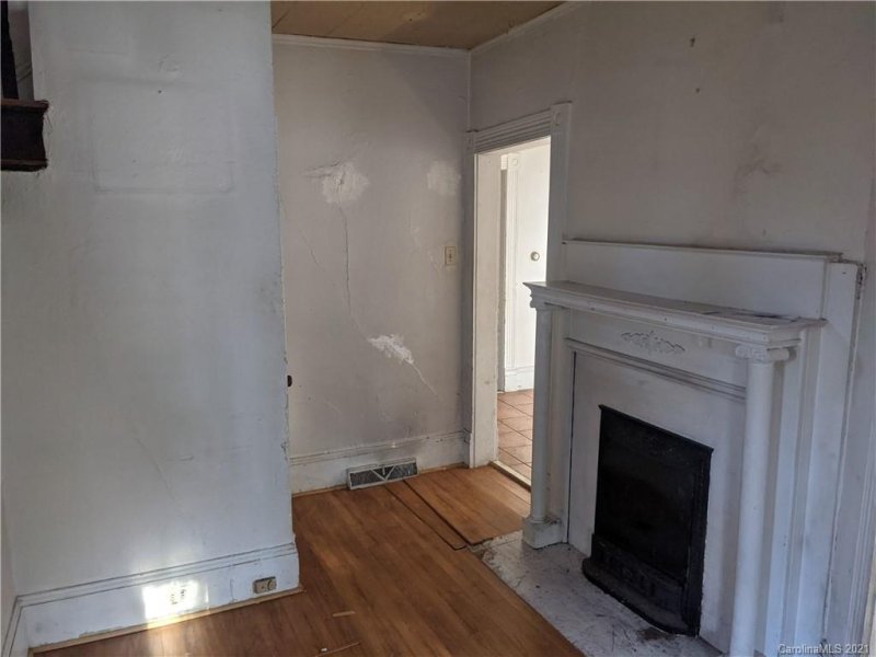 Property image 5 at 249 Montford Avenue, Asheville, NC 28801