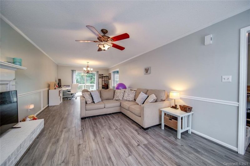 Property image 4 at 579 Burrington Court, Gastonia, NC 28054