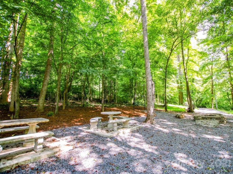 Property image 3 at 1266 Ron Whicker Drive, Catawba, NC 28609