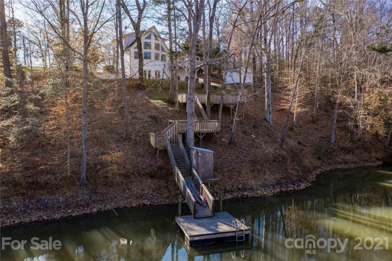Property image 3 at 555 Laurel Cove Road, Statesville, NC 28677