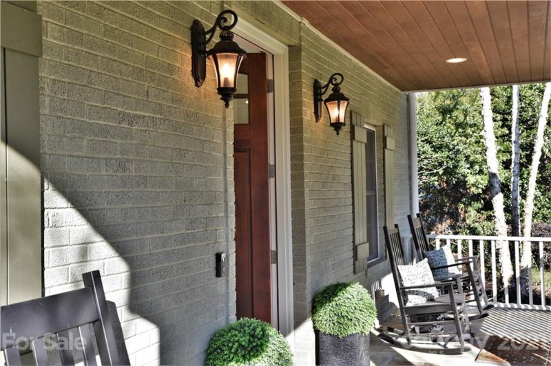 Property image 3 at 6122 Lansing Drive, Charlotte, NC 28270