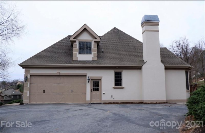 Property image 4 at 14 Round Robin Lane, Mills River, NC 28759