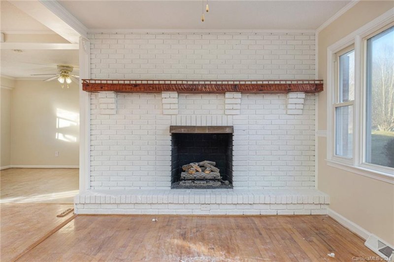 Property image 3 at 1903 Alpine Lane, Gastonia, NC 28054