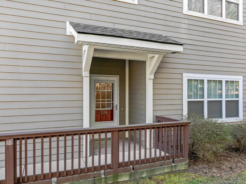 Property image 3 at 123 Foxden Drive, Fletcher, NC 28732