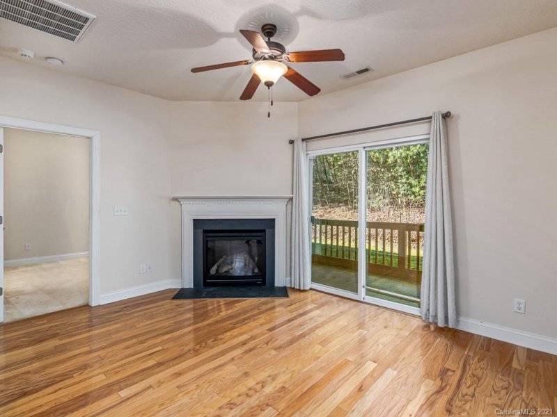 Property image 5 at 123 Foxden Drive, Fletcher, NC 28732