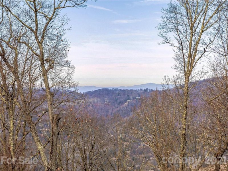 28 Mt Meadows Boulevard