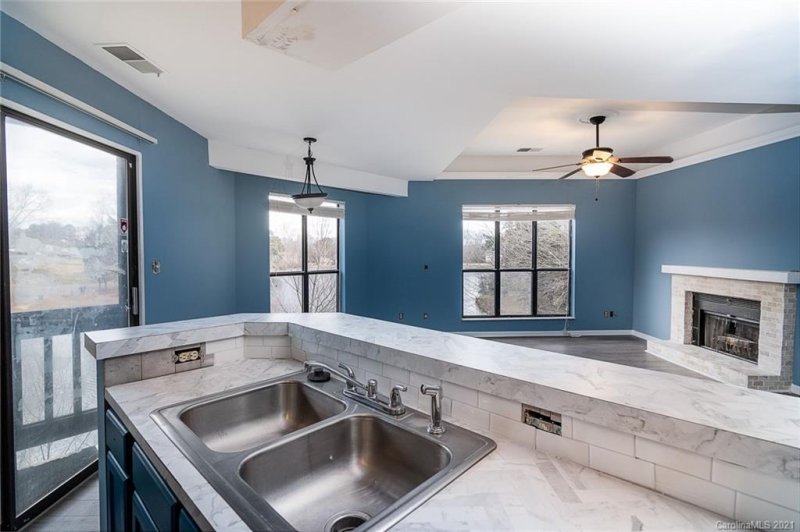 Property image 5 at 8087 Cedar Glen Drive, Charlotte, NC 28212