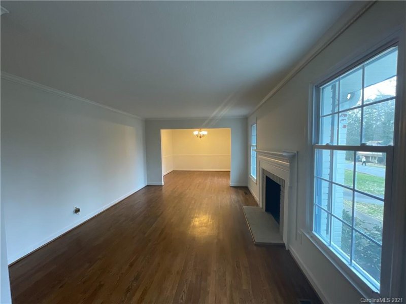 Property image 3 at 5710 Charing Place, Charlotte, NC 28211