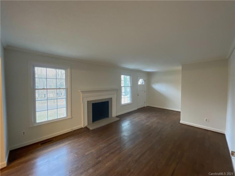 Property image 4 at 5710 Charing Place, Charlotte, NC 28211