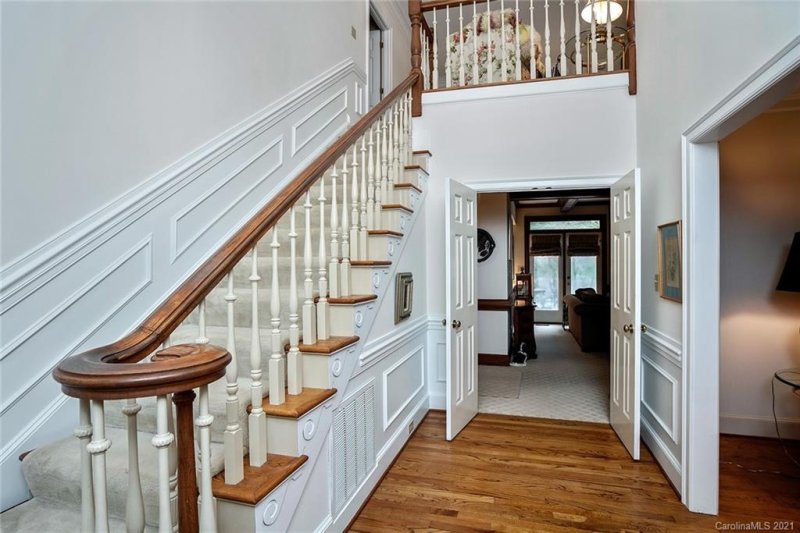 Property image 3 at 6808 Cameron Glen Drive, Charlotte, NC 28210