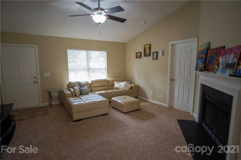 Property image 5 at 113 Mills Valley Drive, Mooresville, NC 28117