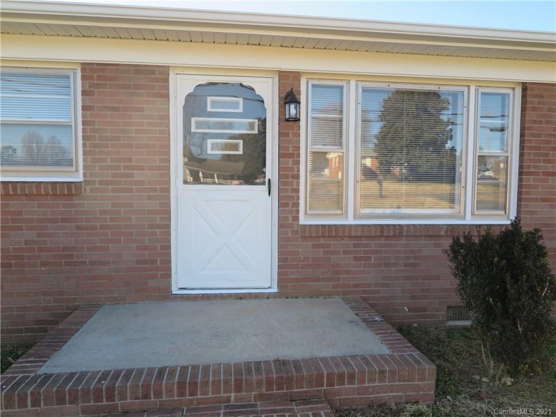 Property image 3 at 4009 Little Mountain Road, Gastonia, NC 28056