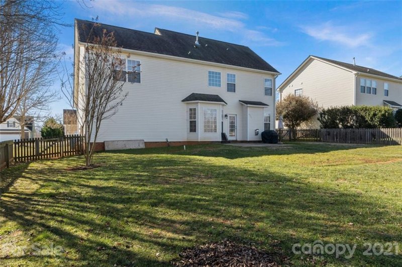 Property image 5 at 1450 Doan Ogden Court, Hickory, NC 28602