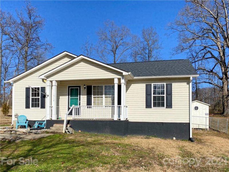 Property image 2 at 512 Willow Road, Salisbury, NC 28147