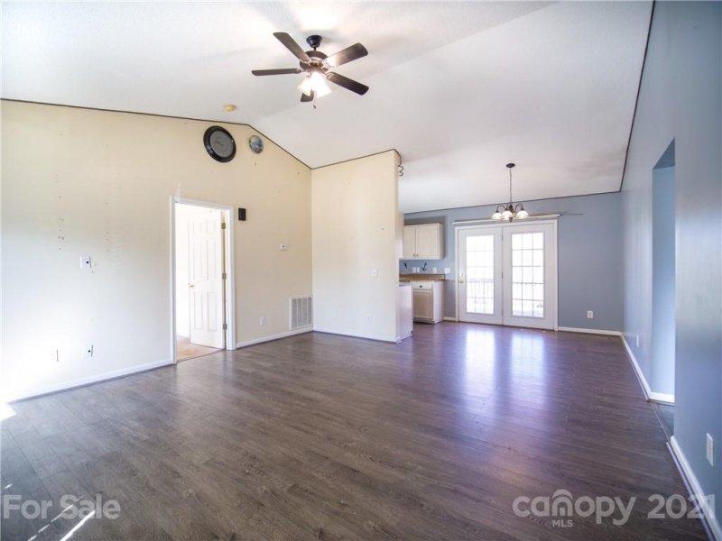 Property image 5 at 512 Willow Road, Salisbury, NC 28147