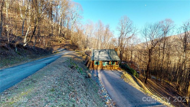 Property image 2 at 630 Nottingham Road, Maggie Valley, NC 28751
