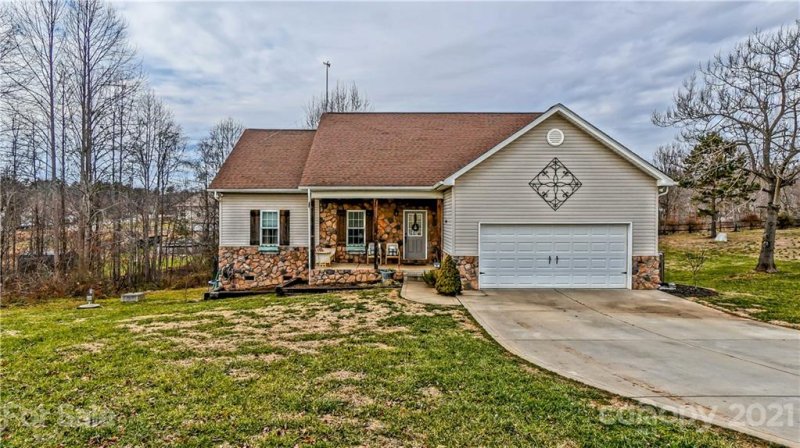 132 Logan Ridge Drive