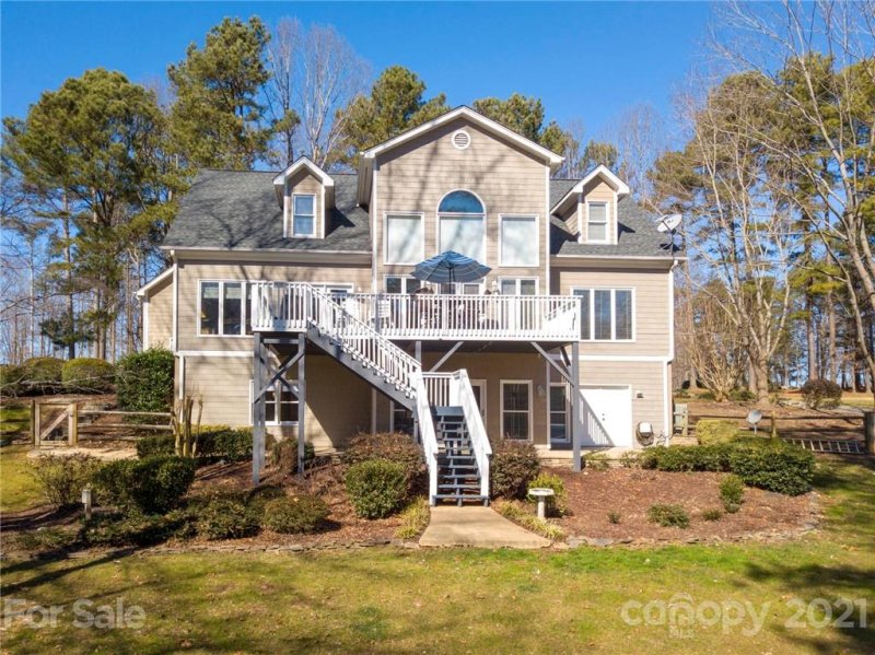 Property image 2 at 253 Bullfinch Road, Mooresville, NC 28117