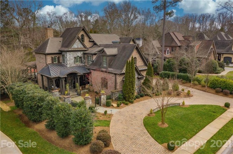 Property image 2 at 9006 Pine Laurel Drive, Matthews, NC 28104