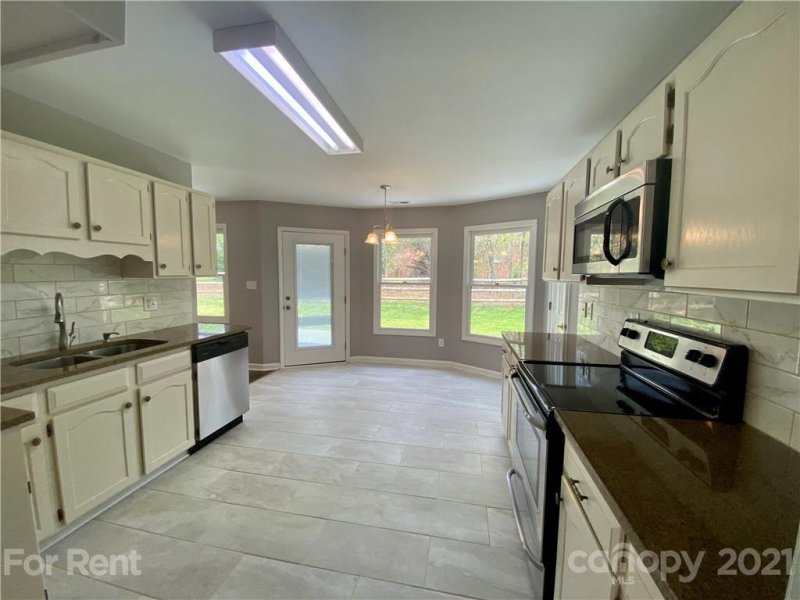 Property image 3 at 1774 Knights Drive, Denver, NC 28037