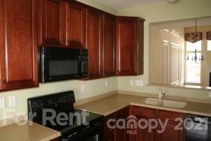 Property image 5 at 12102 Windy Rock Way, Charlotte, NC 28273