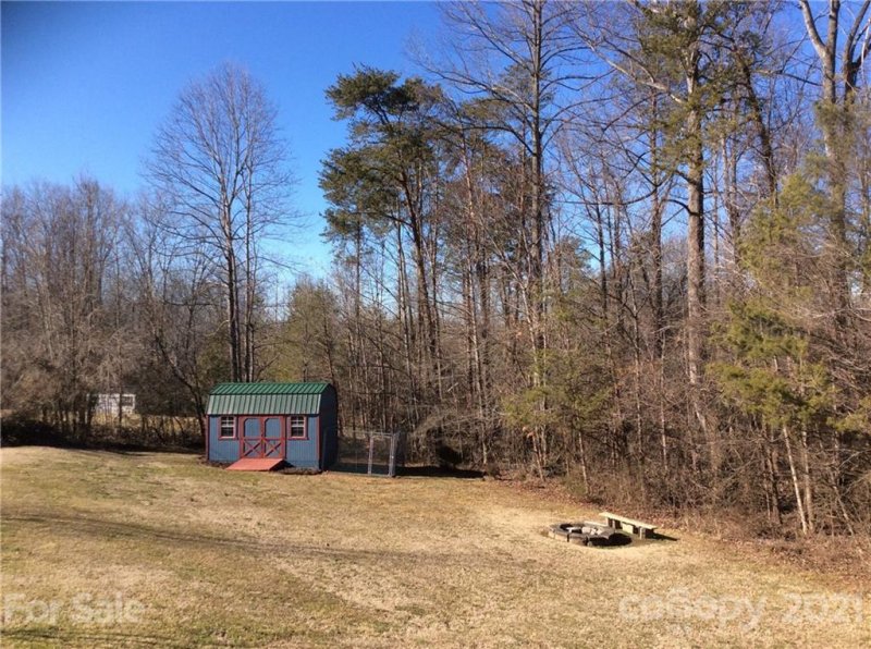 Property image 4 at 111 Fairgate Drive, Statesville, NC 28625