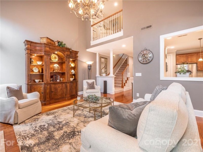 Property image 4 at 11760 Easthampton Circle, Charlotte, NC 28277