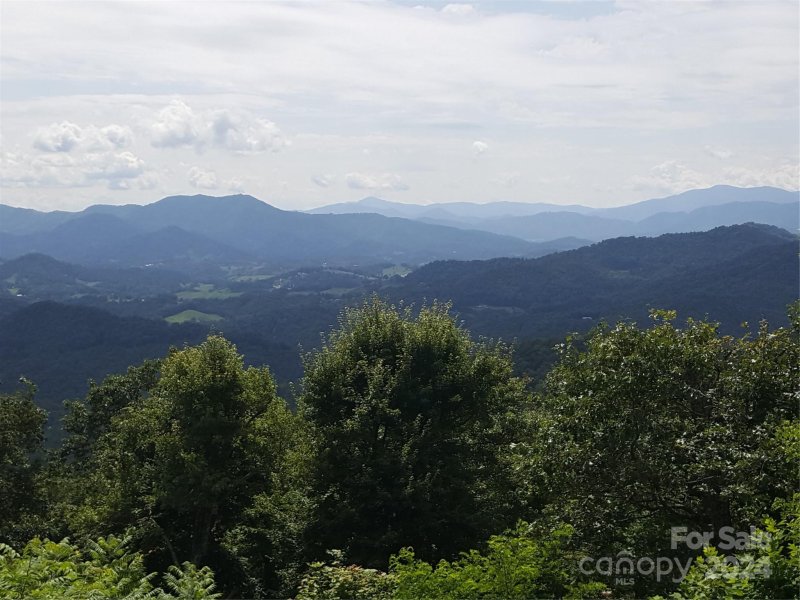 Property image 2 at 102 Amber Sky Drive, Waynesville, NC 28785