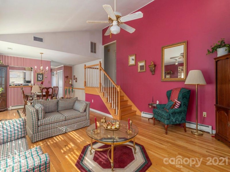Property image 3 at 289 Camelot Drive, Clyde, NC 28721