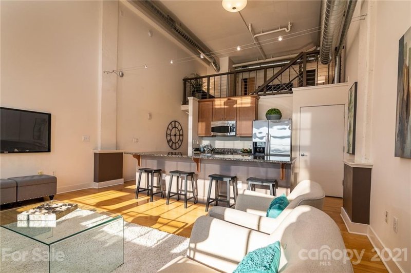 Property image 5 at 715 N Graham Street, Charlotte, NC 28202