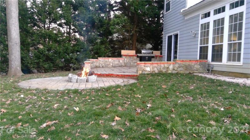 Property image 5 at 16230 Amber Field Drive, Huntersville, NC 28078