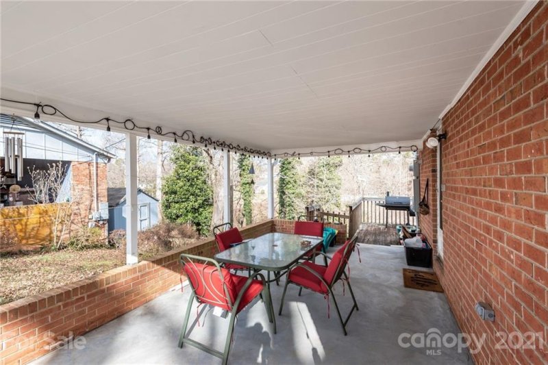 Property image 4 at 3255 Wilson Heights Street, Hildebran, NC 28637