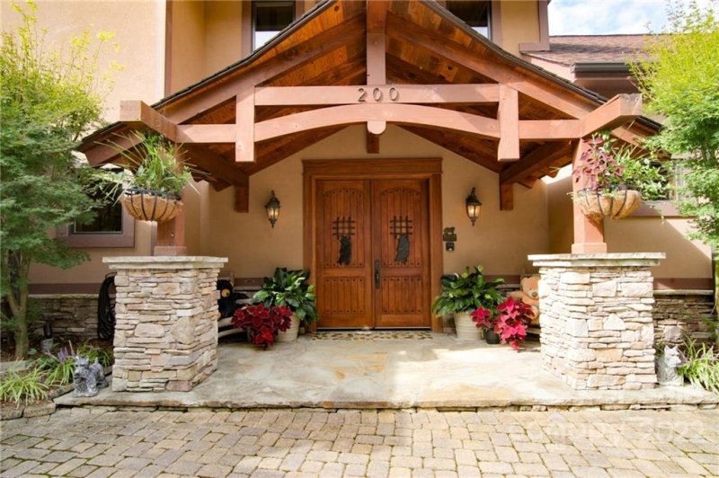 Property image 2 at 200 Chapel Point Road, Lake Lure, NC 28746