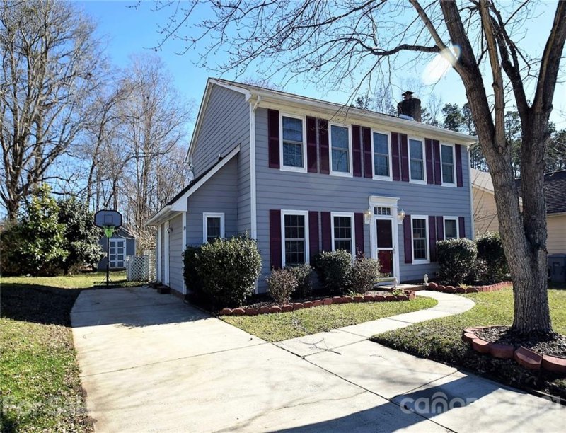 Property image 2 at 3409 Chardmore Drive, Matthews, NC 28105