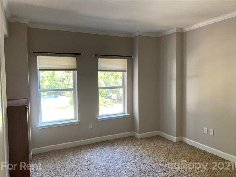 Property image 4 at 1320 Fillmore Avenue, Charlotte, NC 28203