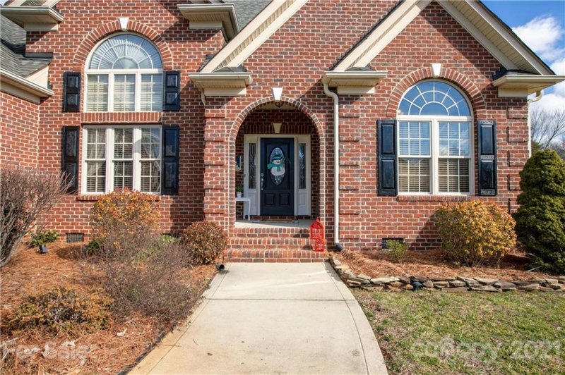 Property image 3 at 105 Chappie Drive, Mount Holly, NC 28120