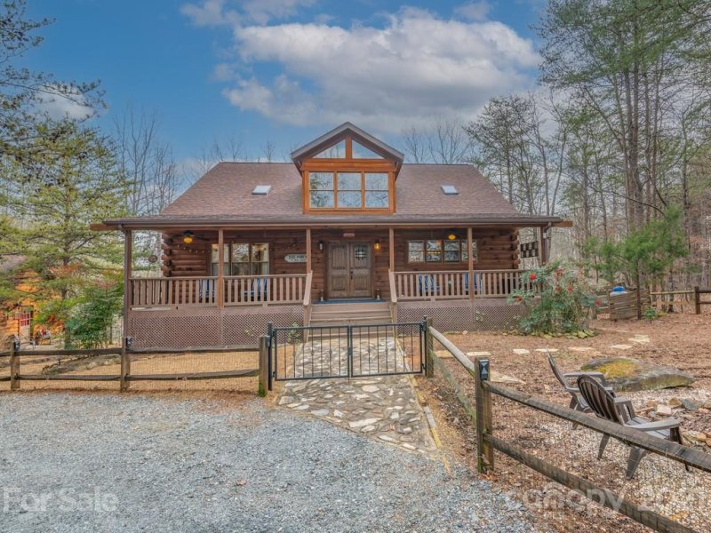 Property image 4 at 675 Mcowenben Pass, Lake Lure, NC 28746