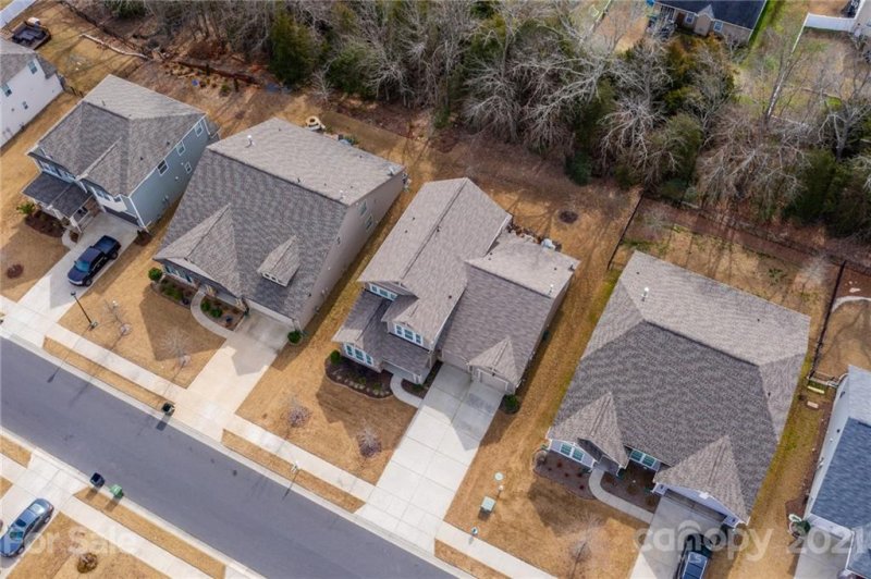 Property image 4 at 1290 Kings Grove Drive, York, SC 29745