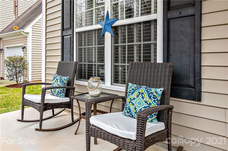 Property image 2 at 17829 Train Station Drive, Huntersville, NC 28078