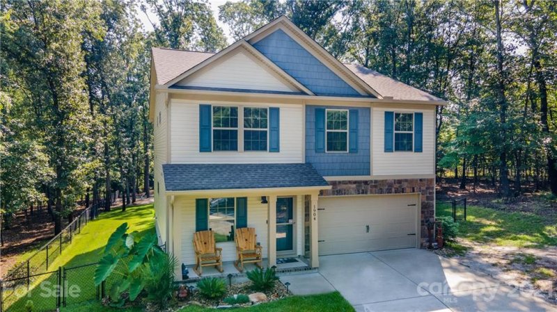 1904 County Line Trail