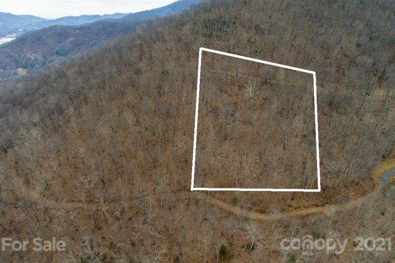 Property image 2 at 385 High Hickory Trail, Swannanoa, NC 28778