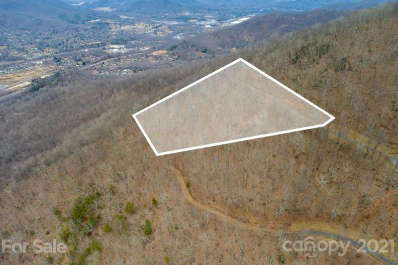 Property image 3 at 385 High Hickory Trail, Swannanoa, NC 28778