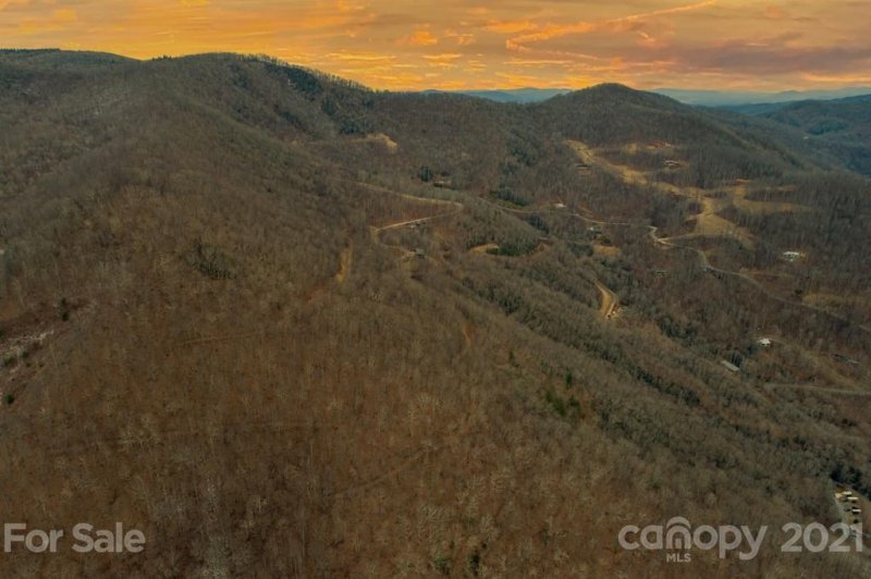 Property image 4 at 385 High Hickory Trail, Swannanoa, NC 28778