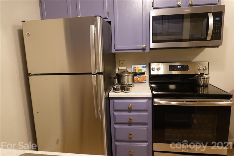 Property image 2 at 9623 Vinca Circle, Charlotte, NC 28213