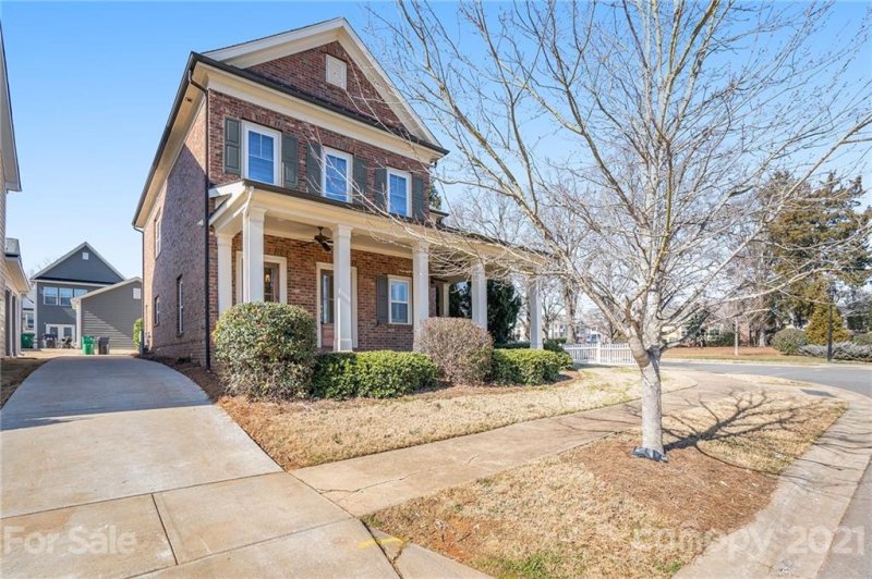 Property image 2 at 6333 Kennard Drive, Charlotte, NC 28216