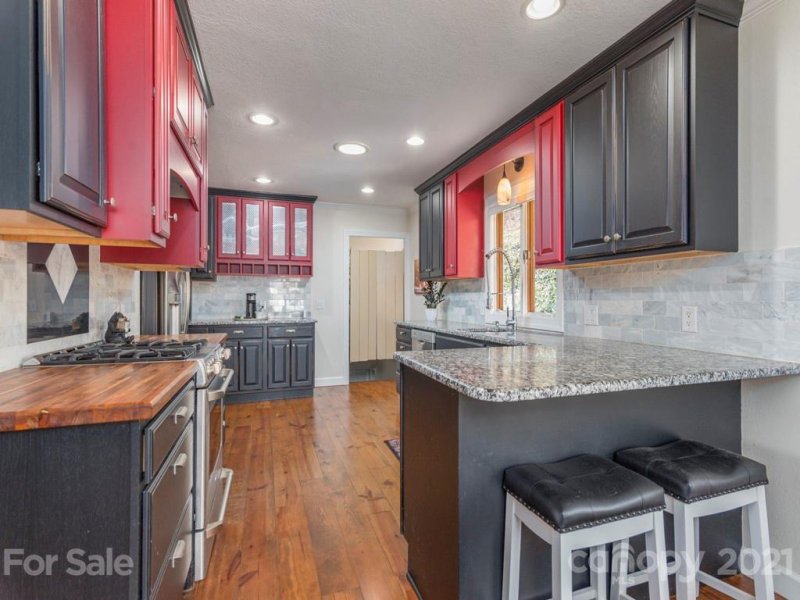 Property image 2 at 447 Auburn Park Drive, Waynesville, NC 28786